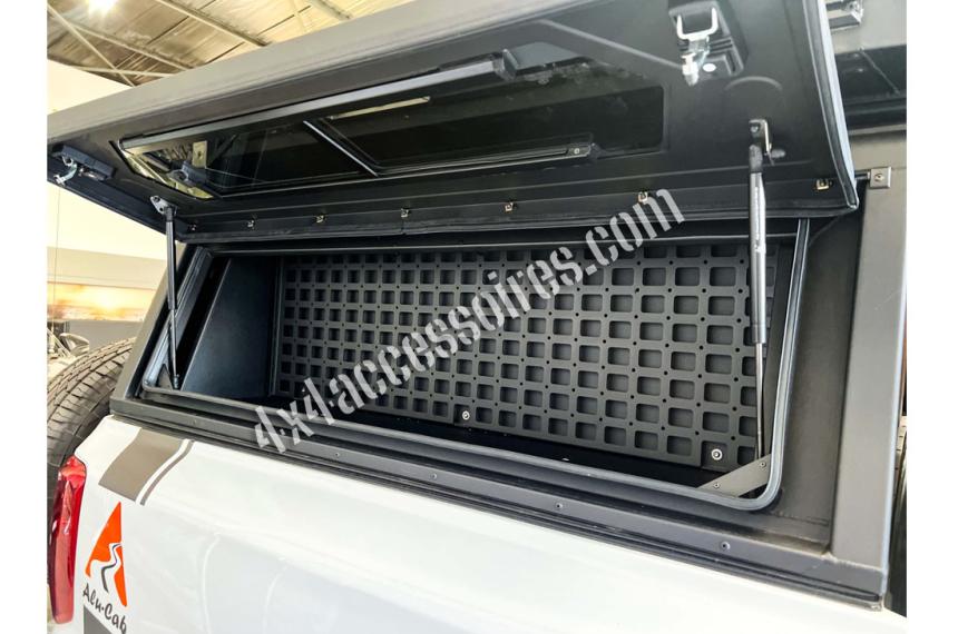 avec l'option grille MOLLE