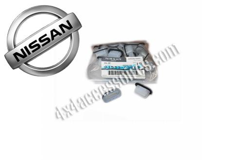 INSERT PLASTIQUE AVEC JOINT POUR FIXATION DE SEUIL DE PORTE PATROL Y61