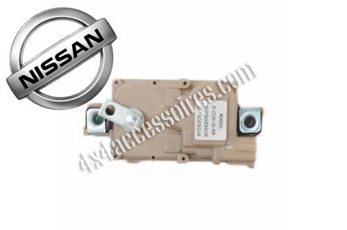 MOTEUR DE CENTRALISATION DE PORTE AVANT PATROL Y60