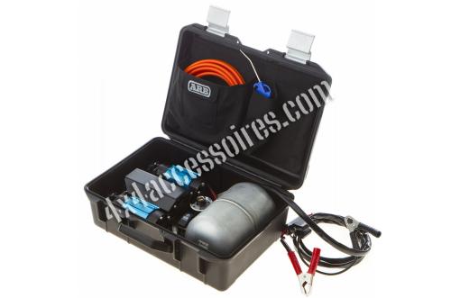 COMPRESSEUR ARB PORTABLE 12V BICYLINDRE 174 L/MIN AVEC MALETTE