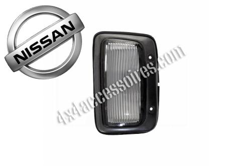 FEU D'AILE AVANT GAUCHE (12V - 21W) AVEC PORTE AMPOULE PATROL Y60