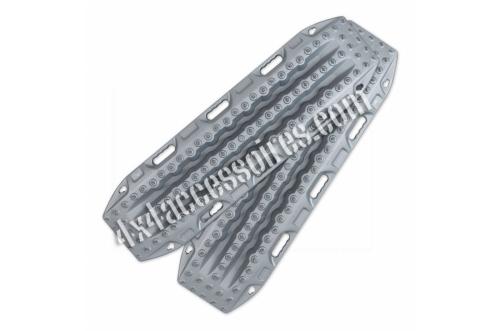 PLAQUE DE DÉSENSABLAGE MAXTRAX GÉNÉRATION 2 GRIS TITANIUM (LA PAIRE)