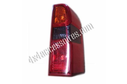 FEU MULTIFONCTION ARRIÈRE DROIT NISSAN PATROL Y61 À PARTIR DE 2005