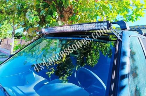 SUPPORT DE BARRE À LED NISSAN TERRANO 2 ET FORD MAVERICK