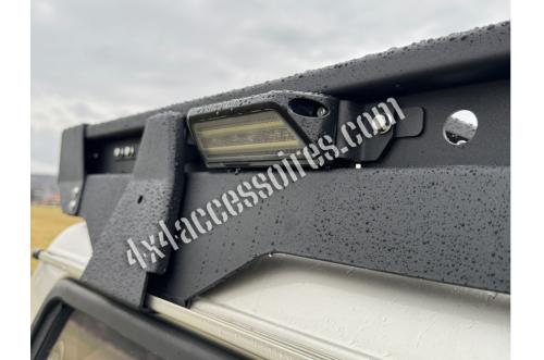 SUPPORT POUR FEU LATERAL 1000+900 LUMENS POUR GALERIE ALUMINIUM POUR PATROL Y60 ET Y61